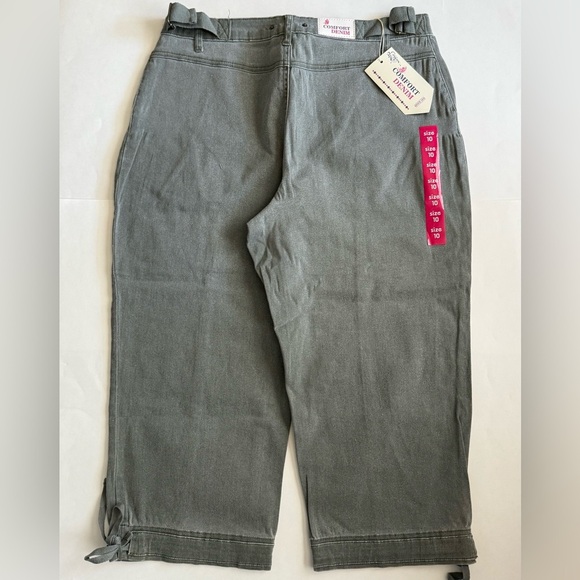 Comfort Denim Green Denim cropped Pants - Picture 2 of 5